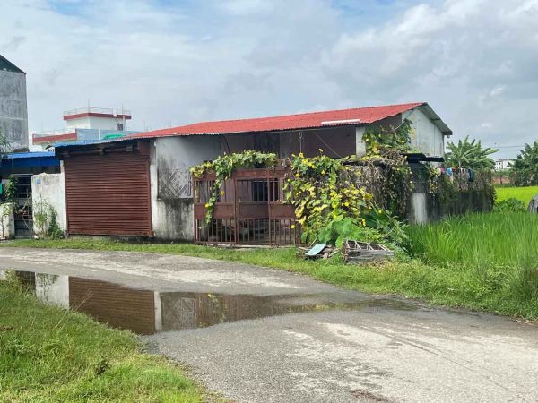 Bumper offer of house with  price of land