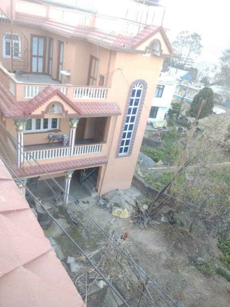 8 aana land with 2& 1/2 stories house sale in Thankot, chandragiri