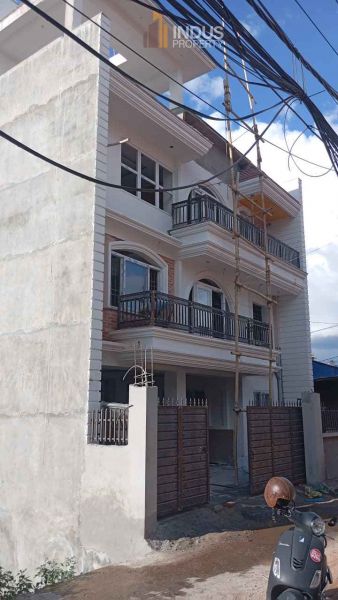 Beautiful House on sale at Ochu height, Imadol